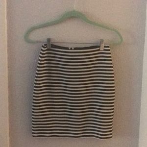 LOFT Black and White Skirt